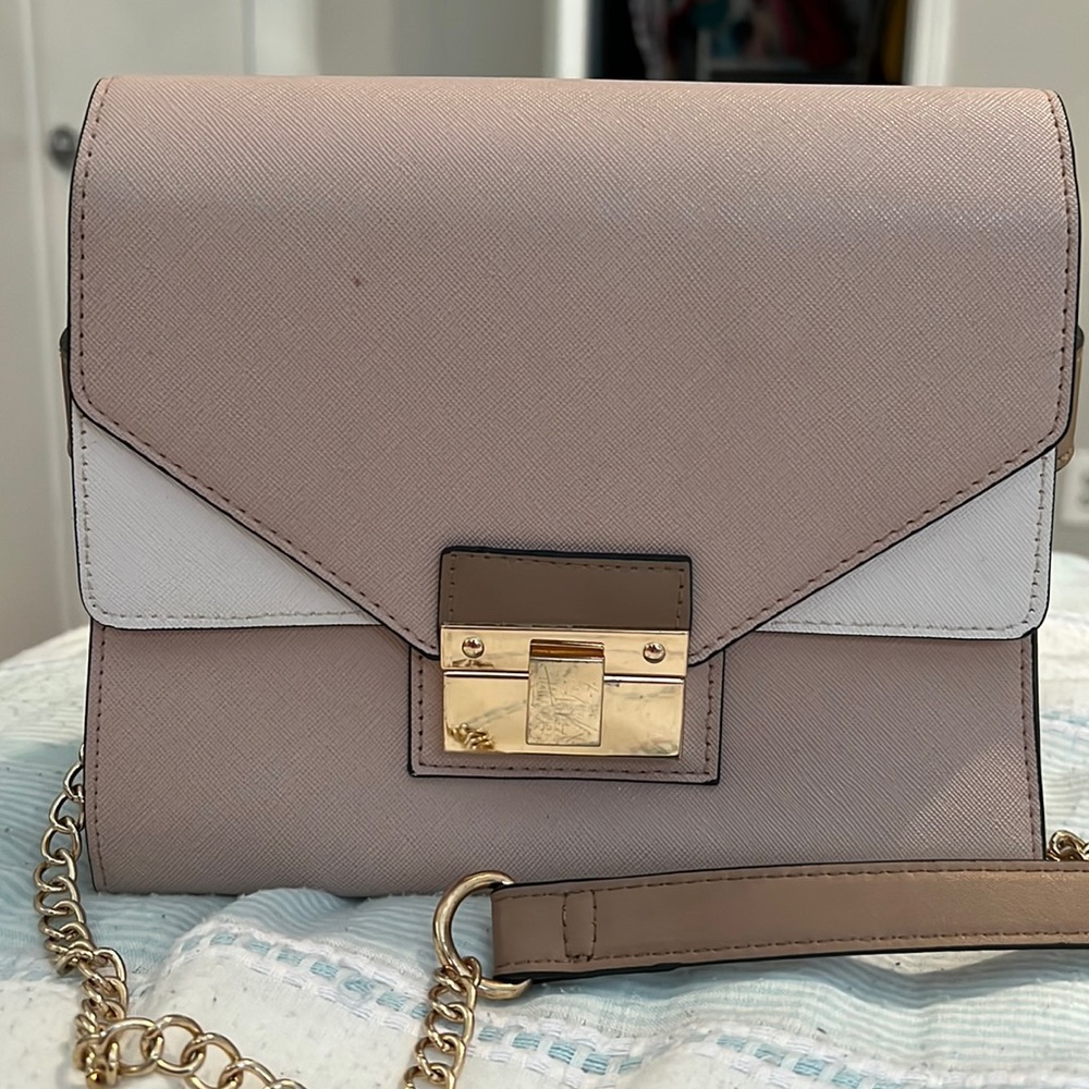 Pink purse $7